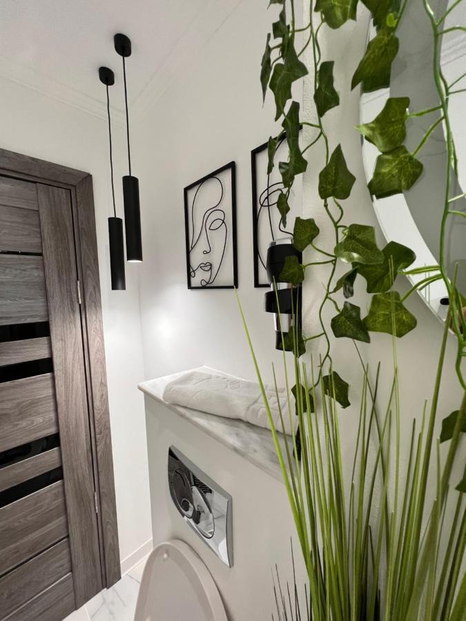 Caris Home Hunedoara Ngoại thất bức ảnh