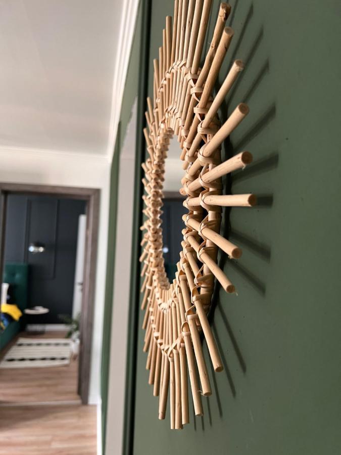 Caris Home Hunedoara Ngoại thất bức ảnh