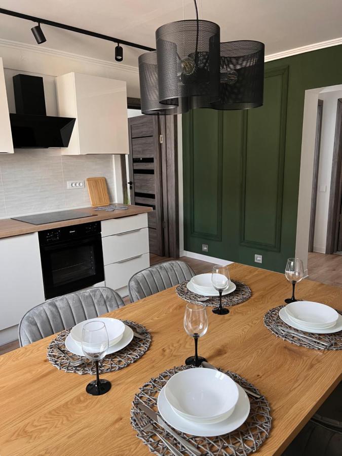 Caris Home Hunedoara Ngoại thất bức ảnh