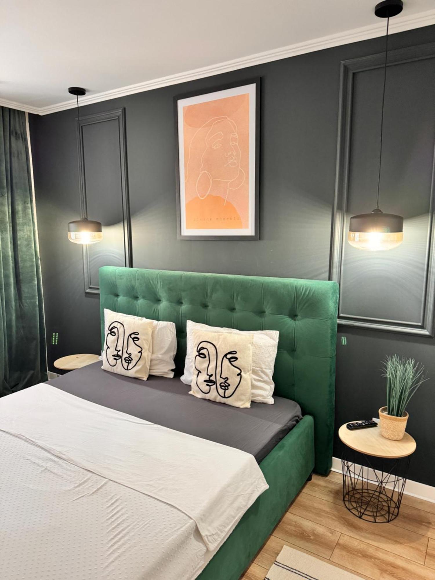Caris Home Hunedoara Ngoại thất bức ảnh